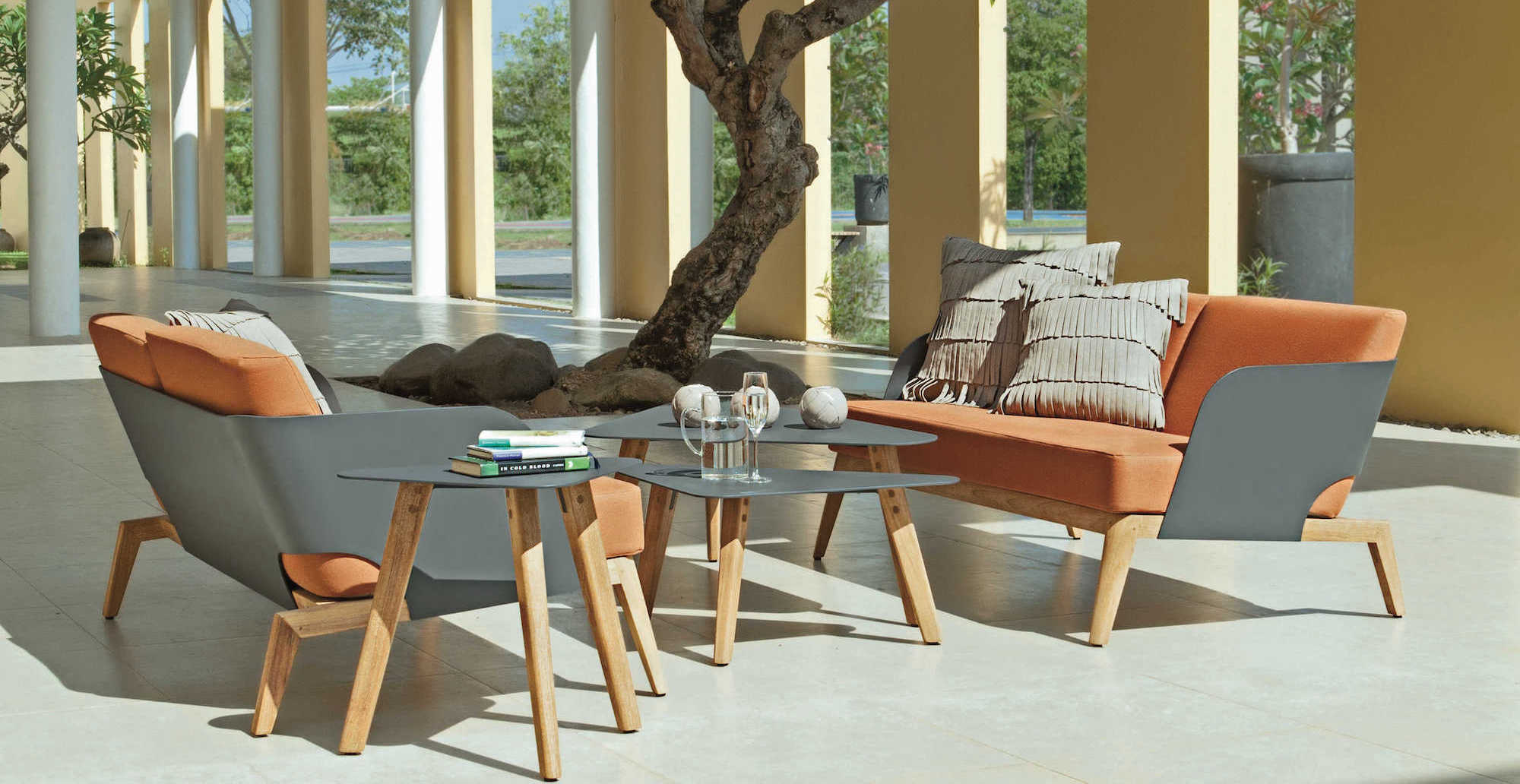 Modern Outdoor Furniture & Patio Furniture